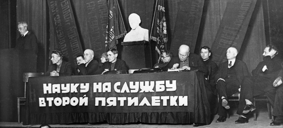 Медиапроект СТОЛ опубликовал интервью В.В. Тихонова, посвященное вопросам истории советской исторической науки